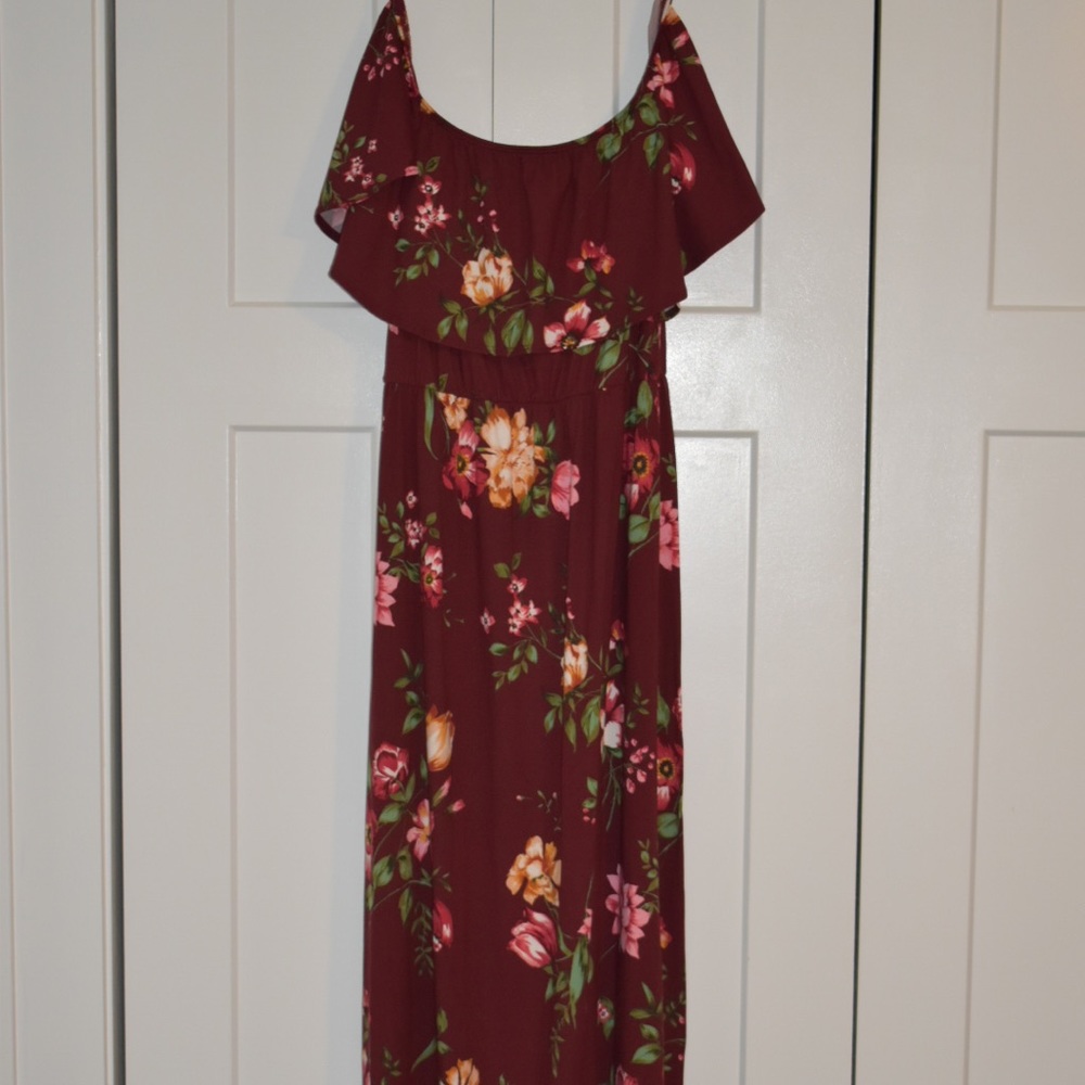 NINE BRITTON off the shoulder floral maxi dress